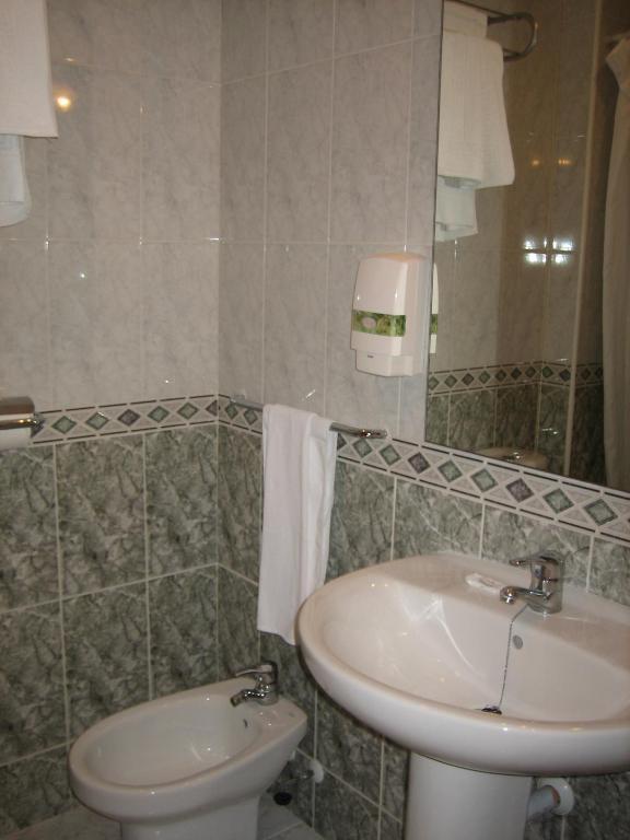 Hostal Madruga Ельче Номер фото